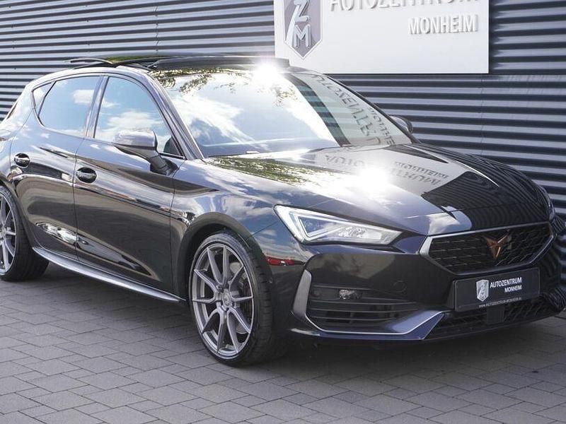 Gebraucht Cupra Leon VZ 300 PS (220 kW) 2021 Mitternachtsschwarz metallic Limousine
