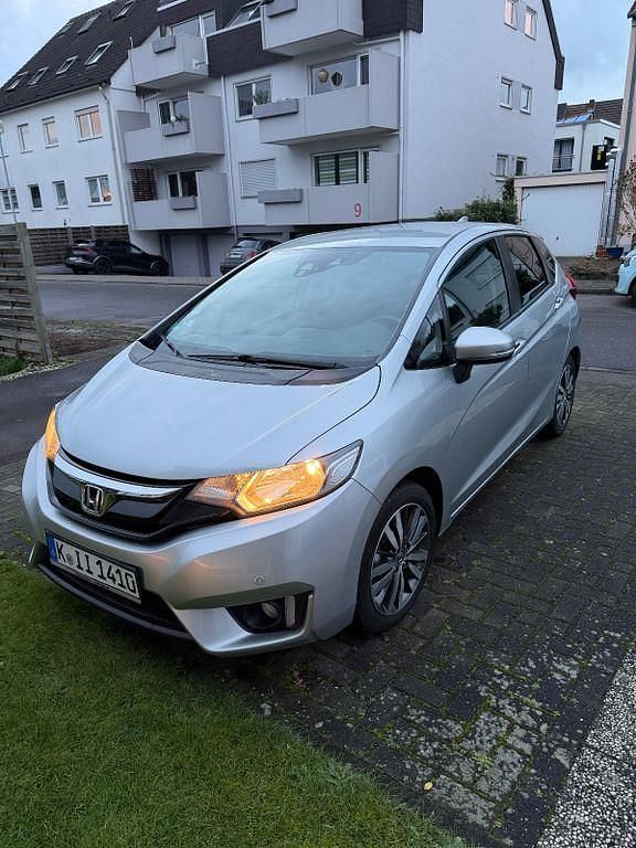 Gebraucht Honda Jazz Elegance 102 PS (75 kW) 2017 Silber Kleinwagen