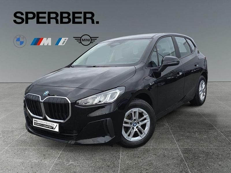 Gebraucht BMW 225 136 PS (100 kW) 2022 Schwarz Van / Kleinbus