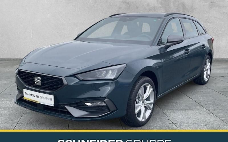 Blau Gebraucht 2025 Seat Leon ST FR Kombi | 29.490 € (Fairer Preis) - Bild 1/4