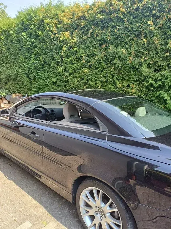 Gebraucht Volvo C70 Momentum 170 PS (125 kW) 2008 Schwarz Cabrio