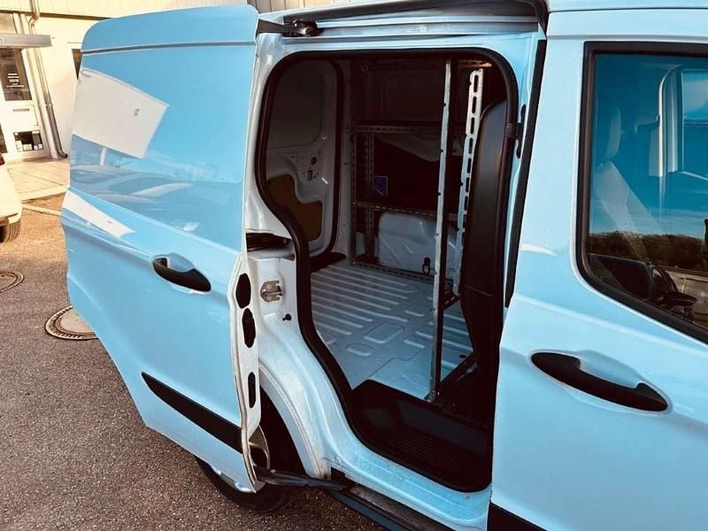 Gebraucht Ford Transit Trend 101 PS (74 kW) 2023 Frostzweiß Van / Kleinbus