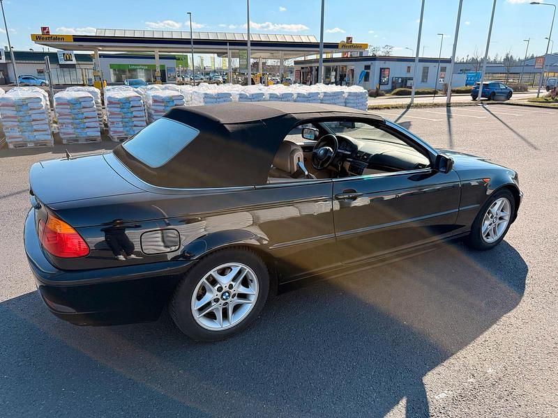 Second-hand BMW 325 192 CP (141 kW) 2004 Negru Cabrio
