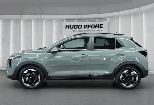 Neu Kia Stonic Spirit 116 PS (85 kW) 2026 Adventurous green metallic SUV