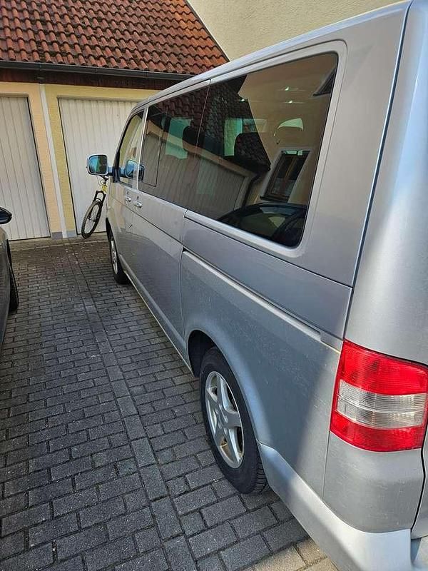 Gebraucht VW Multivan Comfortline 174 PS (127 kW) 2005 Silber Van / Kleinbus