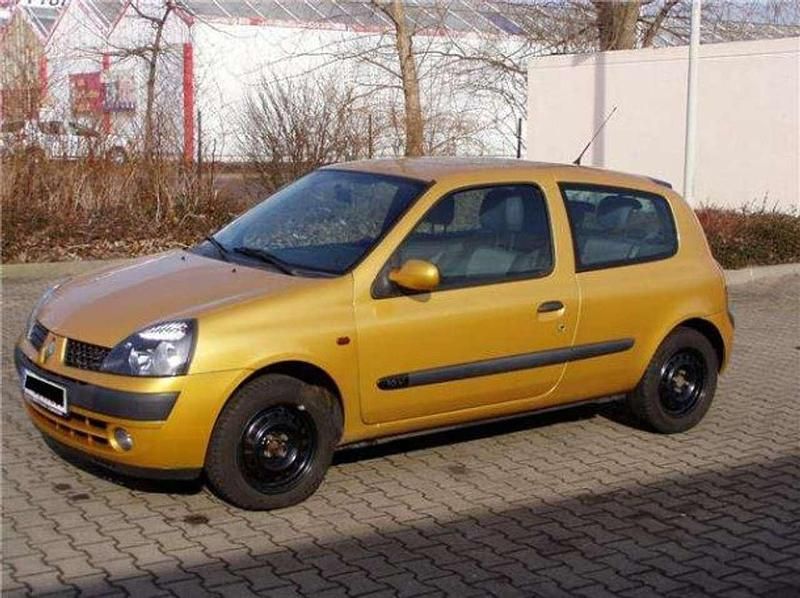 Gold Gebraucht 2004 Renault Clio II Dynamique Kleinwagen | 2.800 € (Fairer Preis) - Bild 1/4