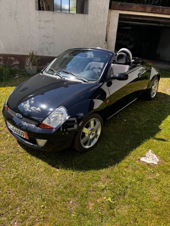 Schwarz Gebraucht 2003 Ford SportKa Kleinwagen | 2.300 € - Bild 1/4