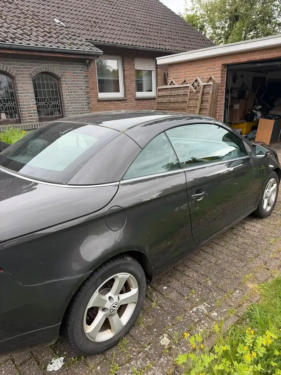 Gebraucht VW Eos 140 PS (102 kW) 2009 Grün Cabrio
