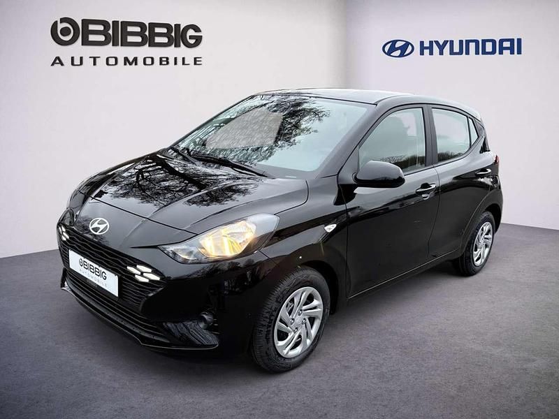Schwarz Neu 2025 Hyundai i10 Select Kleinwagen | 17.990 € (Fairer Preis) - Bild 1/4