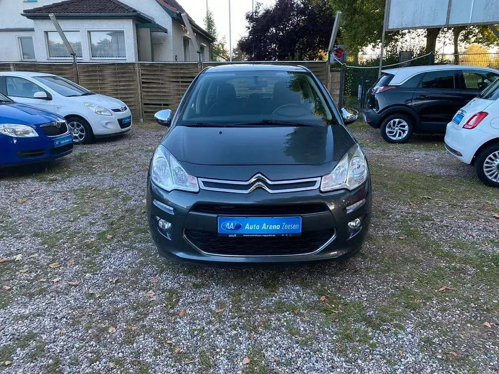 Gebraucht Citroën C3 SELECTION 82 PS (60 kW) 2014 Grau Limousine