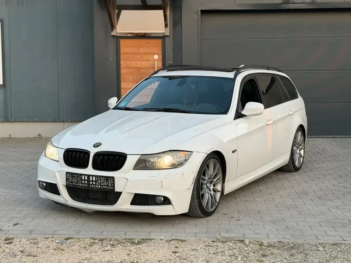 Używany BMW 320 Efficient Dynamics 177 KM (130 kW) 2010 Biały Kombi