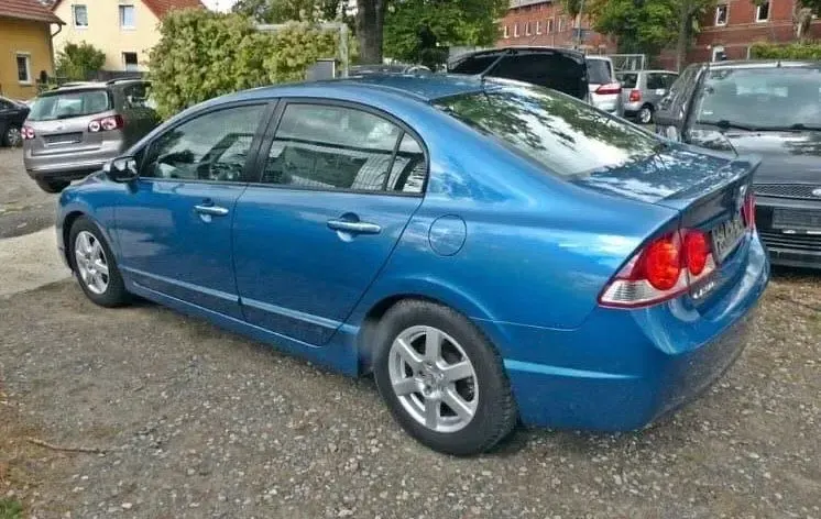 Gebraucht Honda Civic Comfort 116 PS (85 kW) 2008 Blau Limousine