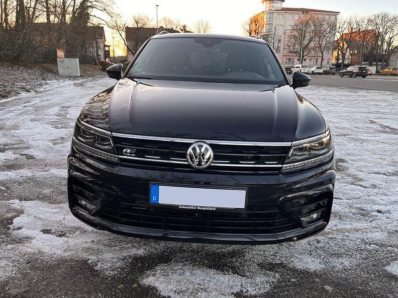 Gebraucht VW Tiguan Style 190 PS (139 kW) 2019 Schwarz SUV