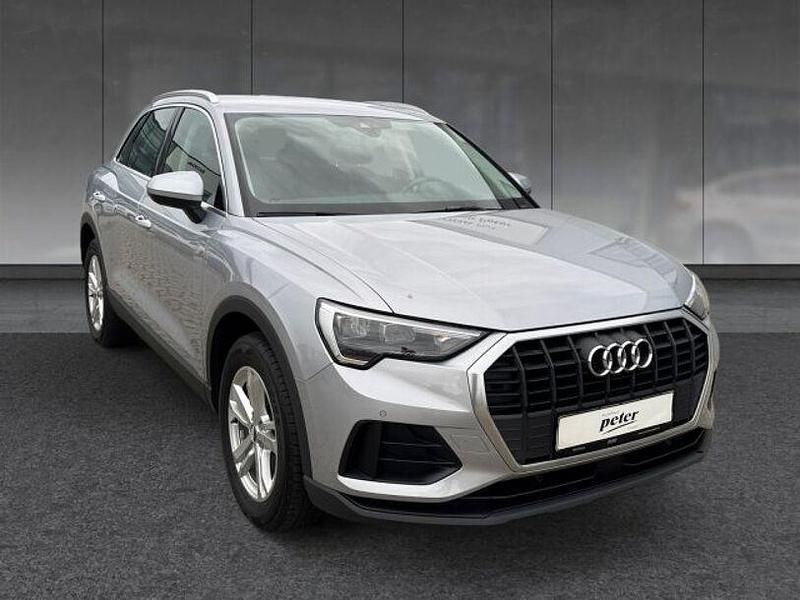 Gebraucht Audi Q3 Basis 150 PS (110 kW) 2019 Silber SUV