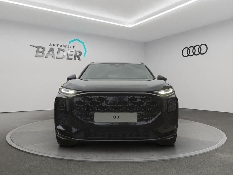 Gebraucht Audi Q3 Sport 150 PS (110 kW) 2026 Schwarz SUV