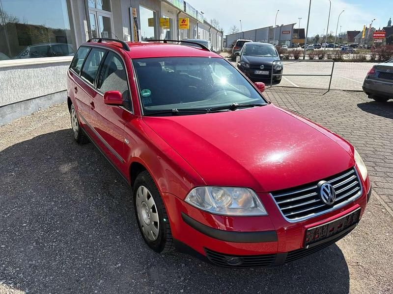 Gebraucht VW Passat 131 PS (96 kW) 2002 Rot Kombi
