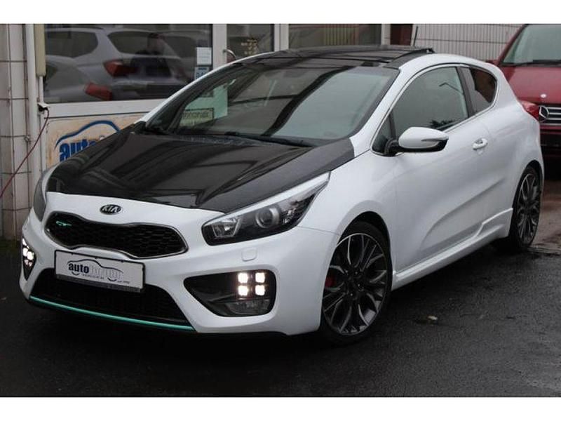 Gebraucht Kia ProCeed GT-Track 204 PS (150 kW) 2014 Deluxe white (metallic) Kleinwagen