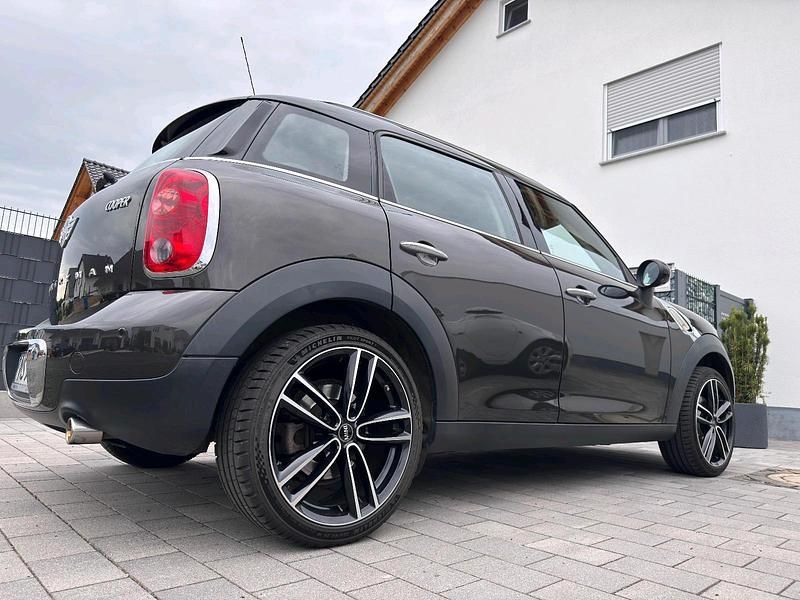 Gebraucht Mini Countryman 122 PS (89 kW) 2015 Braun SUV