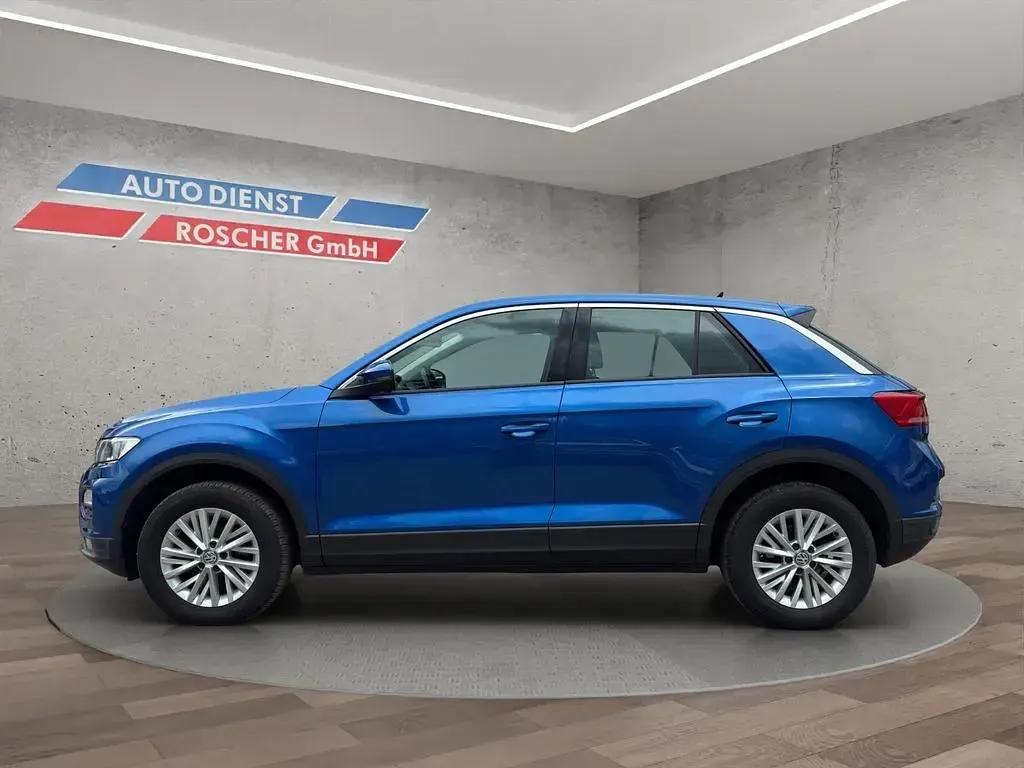 Gebraucht VW T-Roc Basis 116 PS (85 kW) 2020 Blau SUV