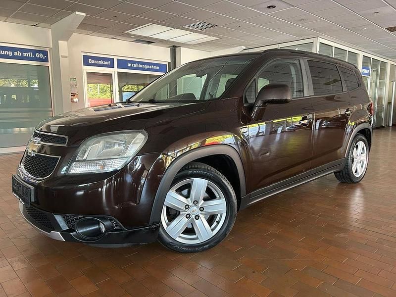 Braun Gebraucht 2013 Chevrolet Orlando LT Van / Kleinbus | 8.690 € (Fairer Preis) - Bild 1/4