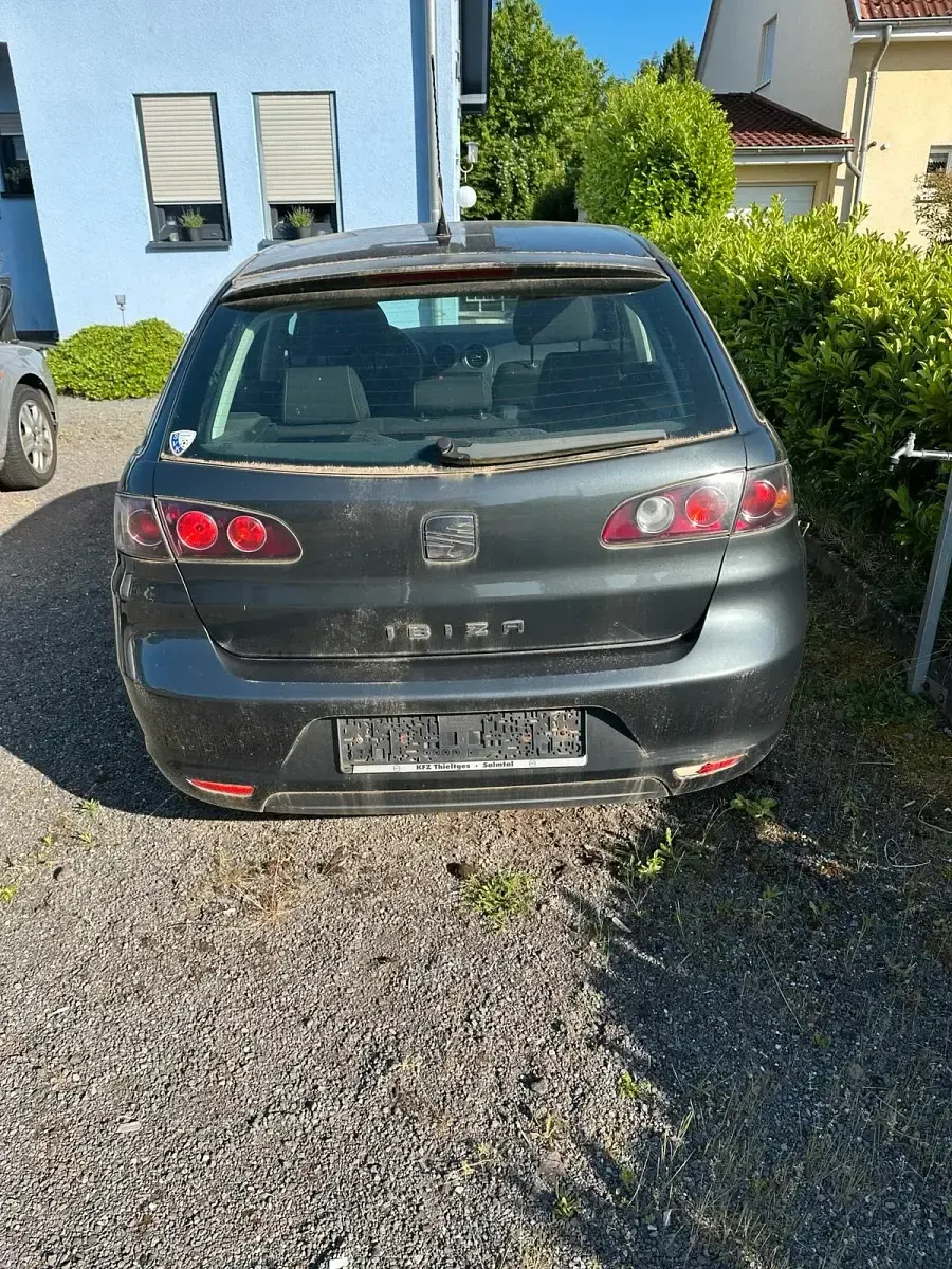 Używany Seat Ibiza 86 KM (63 kW) 2008 Szary Hatchback