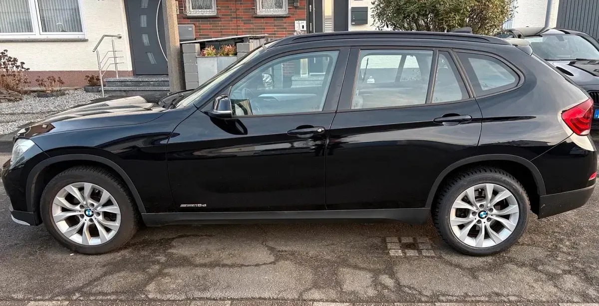 Gebraucht BMW X1 143 PS (105 kW) 2014 Schwarz SUV