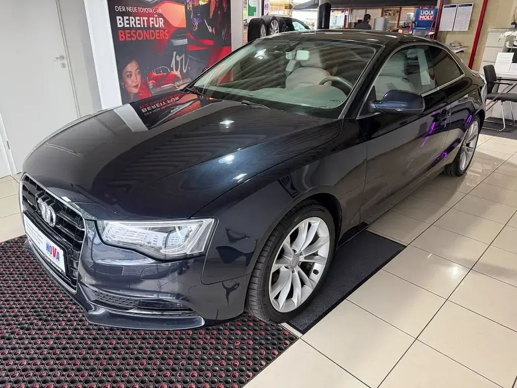 Second-hand Audi A5 Sport 245 CP (180 kW) 2014 Albastru Coupe