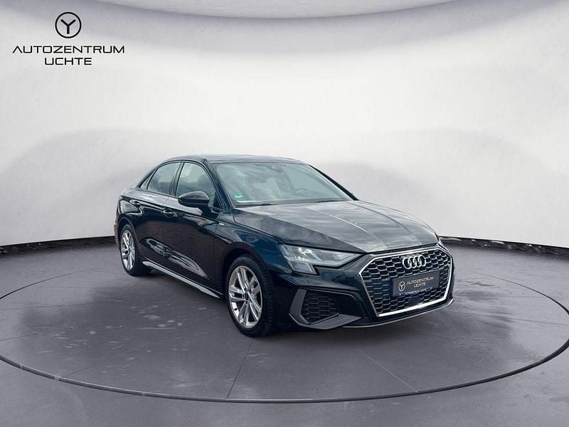 Schwarz Gebraucht 2022 Audi A3 S-Line Limousine | 27.399 € (Fairer Preis) - Bild 1/4