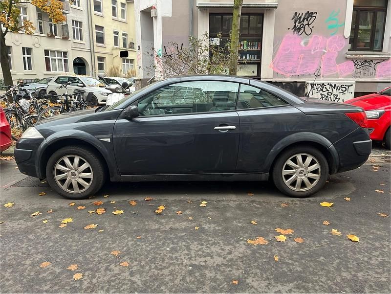 Andere farben Gebraucht 2008 Renault Mégane Cabriolet Cabrio | 1.500 € - Bild 1/4