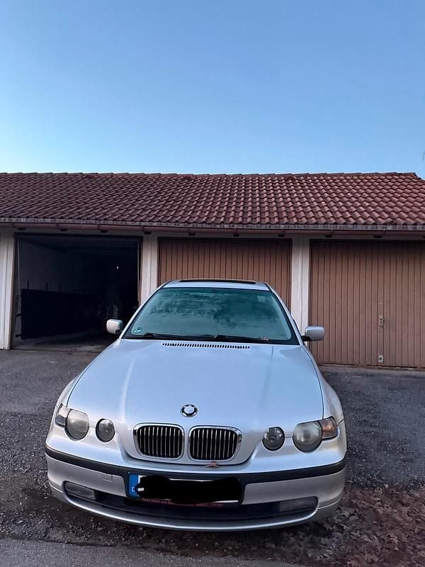 Gebraucht BMW 316 115 PS (84 kW) 2004 Silber Coupé