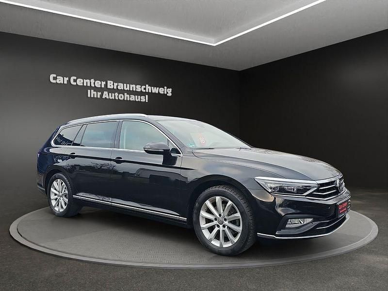 Gebraucht VW Passat Elegance 150 PS (110 kW) 2020 Schwarz Kombi