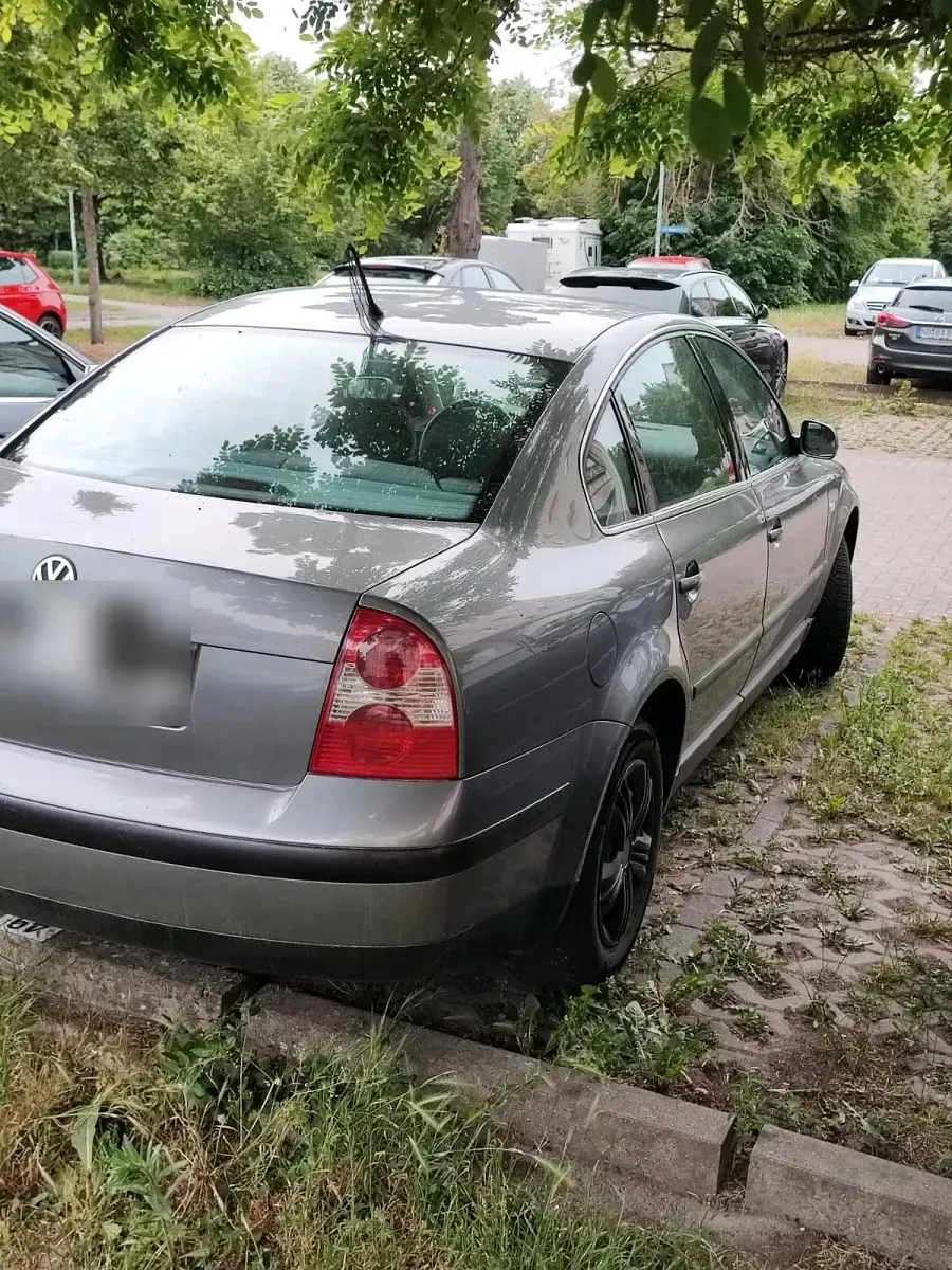 Gebraucht VW Passat 115 PS (84 kW) 2001 Andere farben Limousine