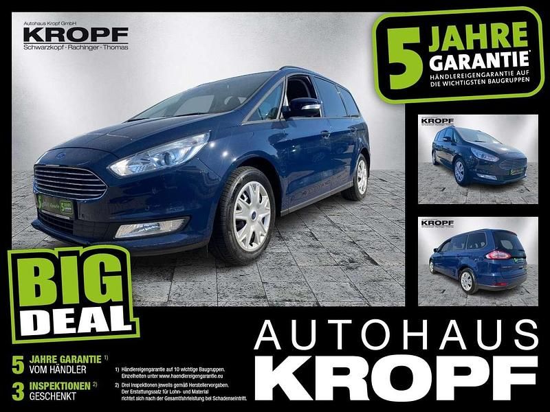 Blau Gebraucht 2019 Ford Galaxy Trend Van / Kleinbus | 16.440 € (Guter Preis) - Bild 1/4