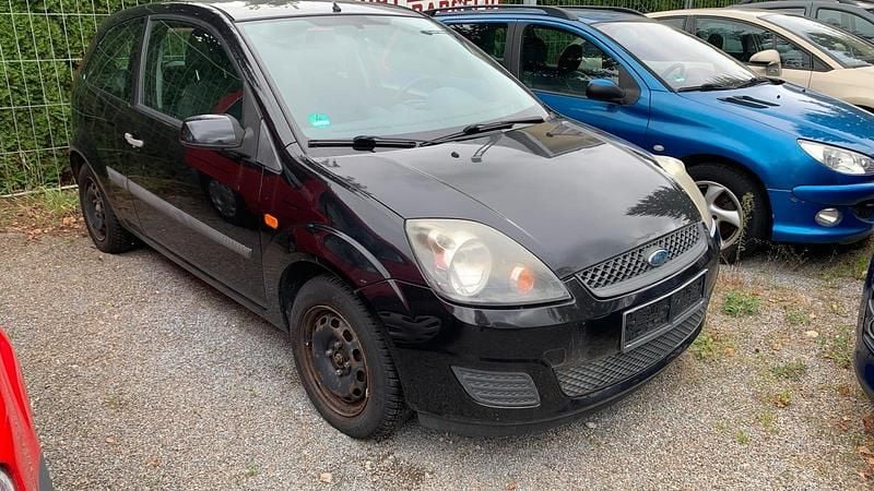 Schwarz Gebraucht 2008 Ford Fiesta Kleinwagen | 750 € (Superpreis) - Bild 1/3