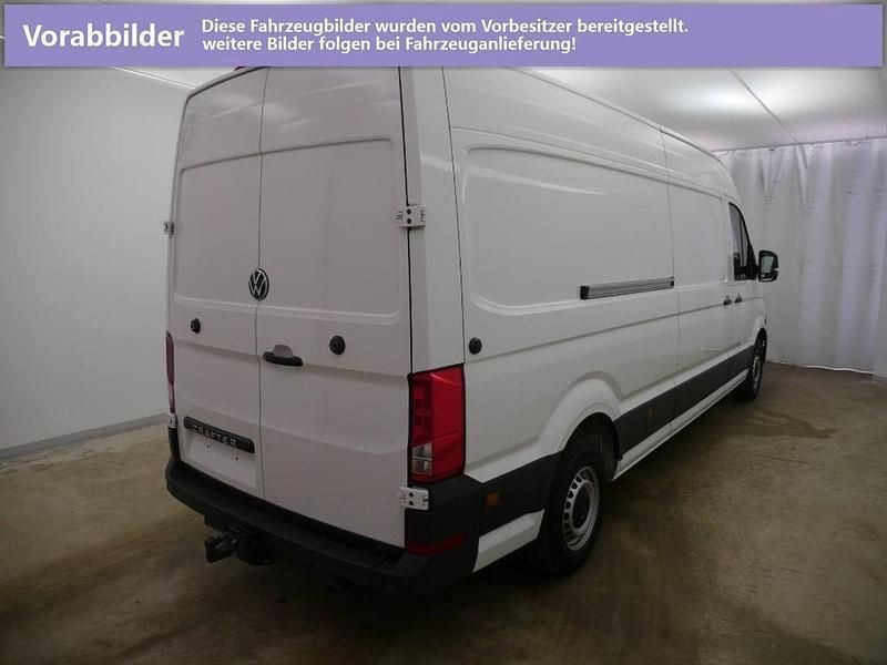 Gebraucht VW Crafter 140 PS (102 kW) 2025 Candyweiß (white), solid Van