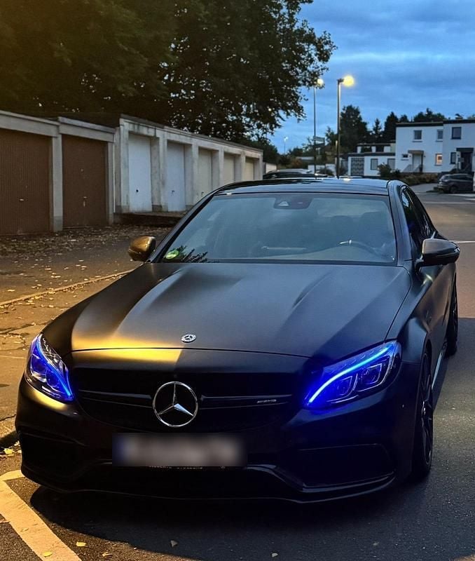 Schwarz Gebraucht 2017 Mercedes S63 AMG AMG Limousine | 50.000 € - Bild 1/4