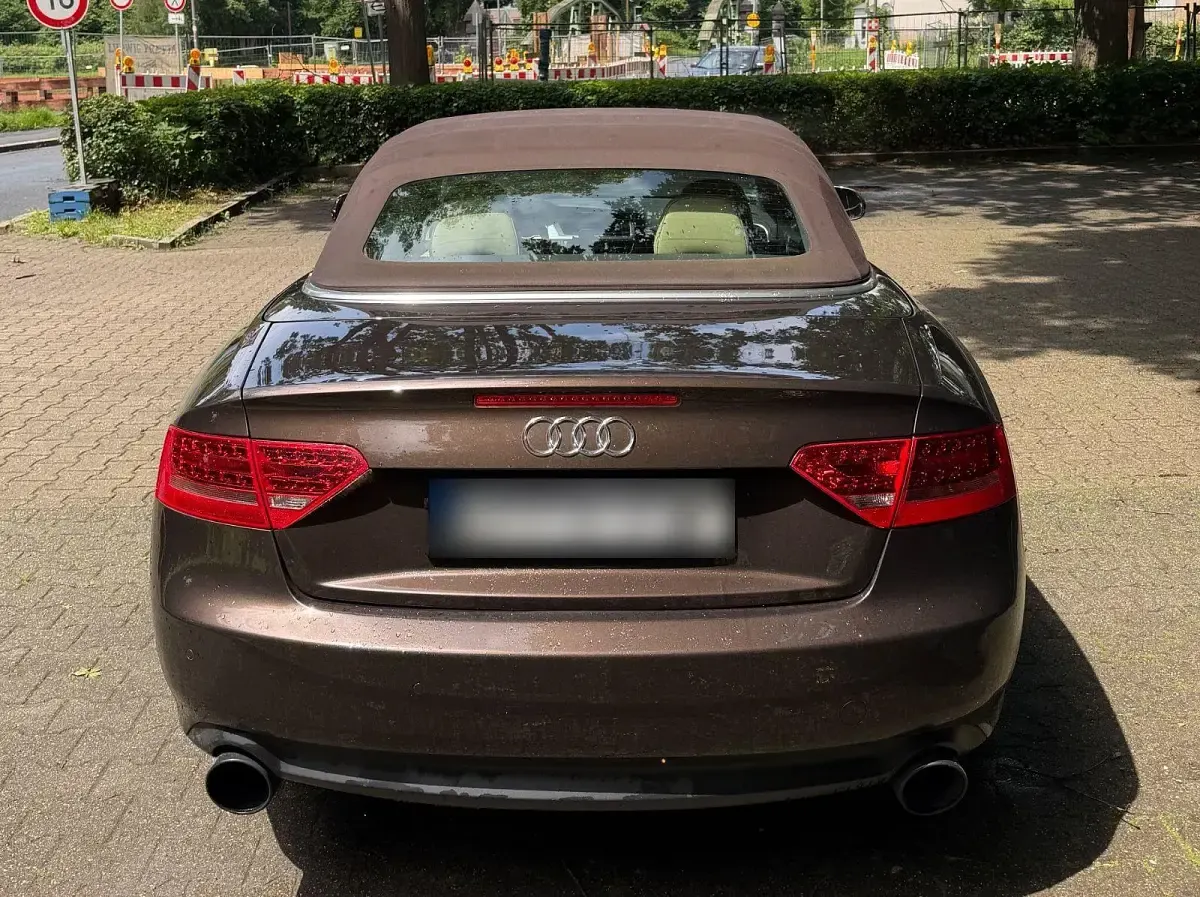 Gebraucht Audi A5 Cabriolet Comfort 211 PS (155 kW) 2011 Braun Cabrio