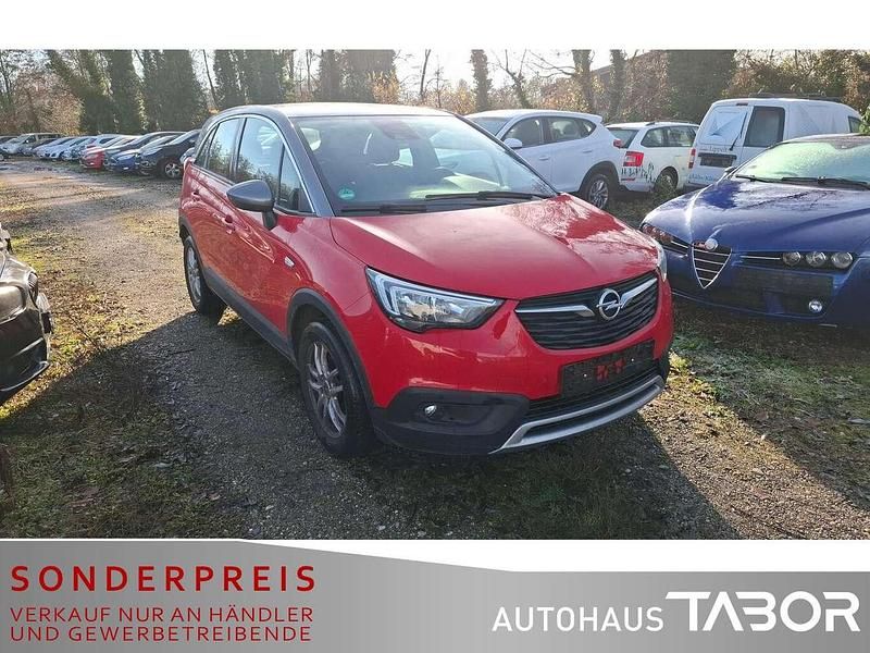 Gebraucht Opel Crossland X Innovation 131 PS (96 kW) 2017 Pull me over red SUV