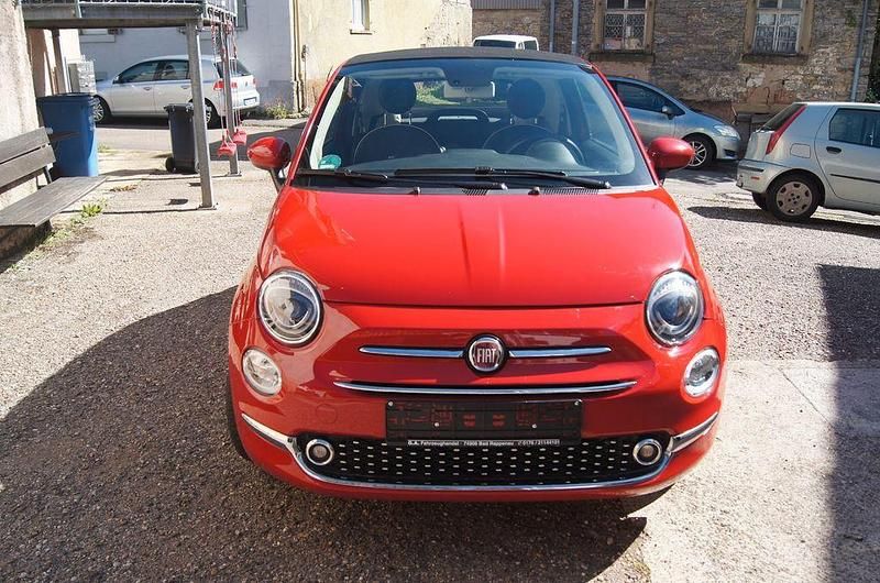 Gebraucht Fiat 500 Lounge 69 PS (50 kW) 2018 Rosso corsa/sfrontato/argilla/ Cabrio