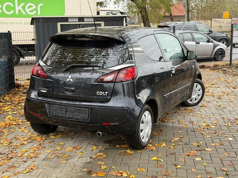 Gebraucht Mitsubishi Colt 95 PS (69 kW) 2007 Schwarz Limousine