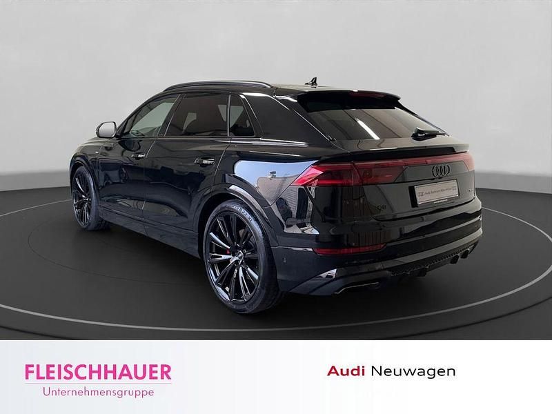Neu Audi Q8 Design 286 PS (210 kW) 2026 Schwarz SUV