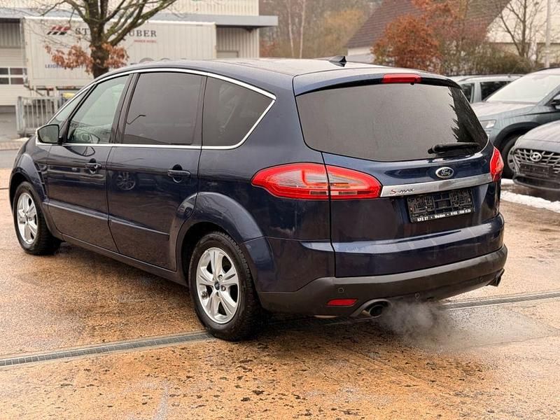 Second-hand Ford S-MAX Titanium 200 CP (147 kW) 2012 Albastru Monovolum