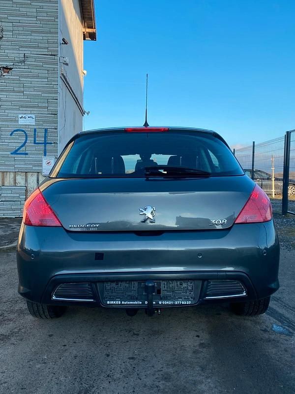 Gebraucht Peugeot 308 90 PS (66 kW) 2010 Grau Limousine