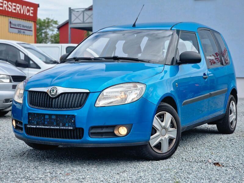 Blau Gebraucht 2009 Skoda Roomster Van / Kleinbus | 3.999 € (Etwas zu teuer) - Bild 1/4