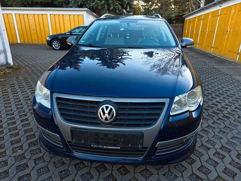 Używany VW Passat 122 KM (89 kW) 2009 Niebieski Kombi