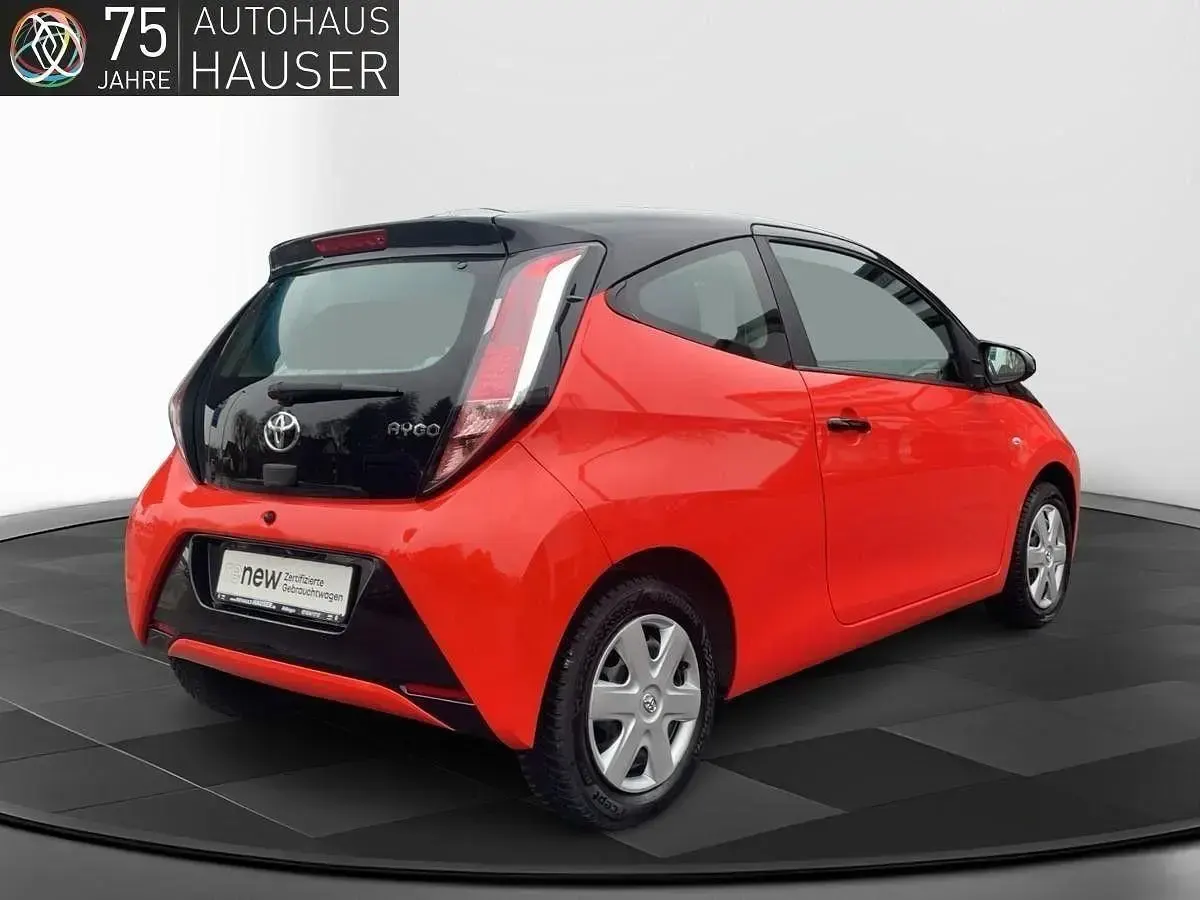 Gebraucht Toyota Aygo X-cite 69 PS (50 kW) 2014 Orange Kleinwagen