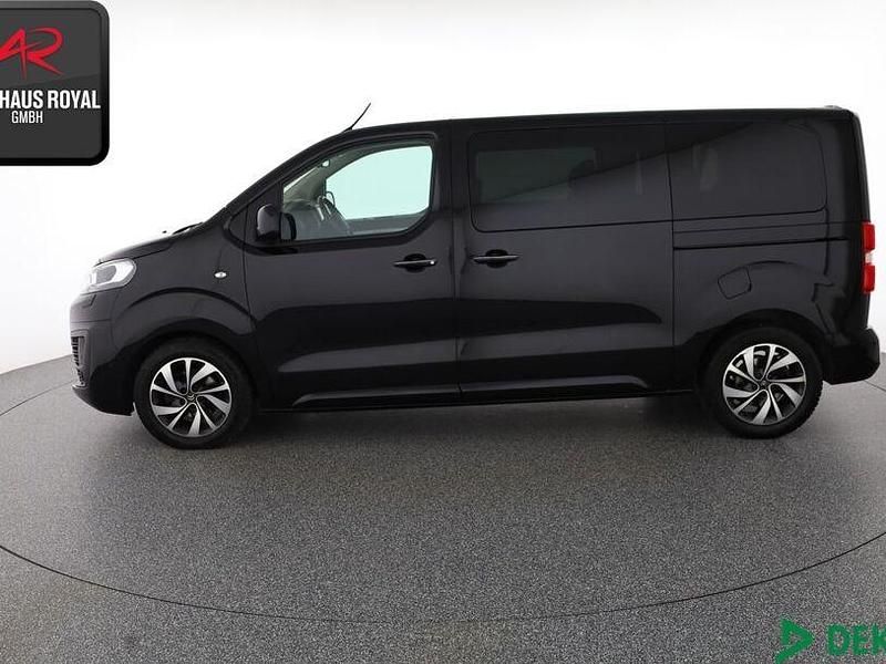 Gebraucht Citroën Jumpy Shine 179 PS (131 kW) 2018 Schwarz Van / Kleinbus