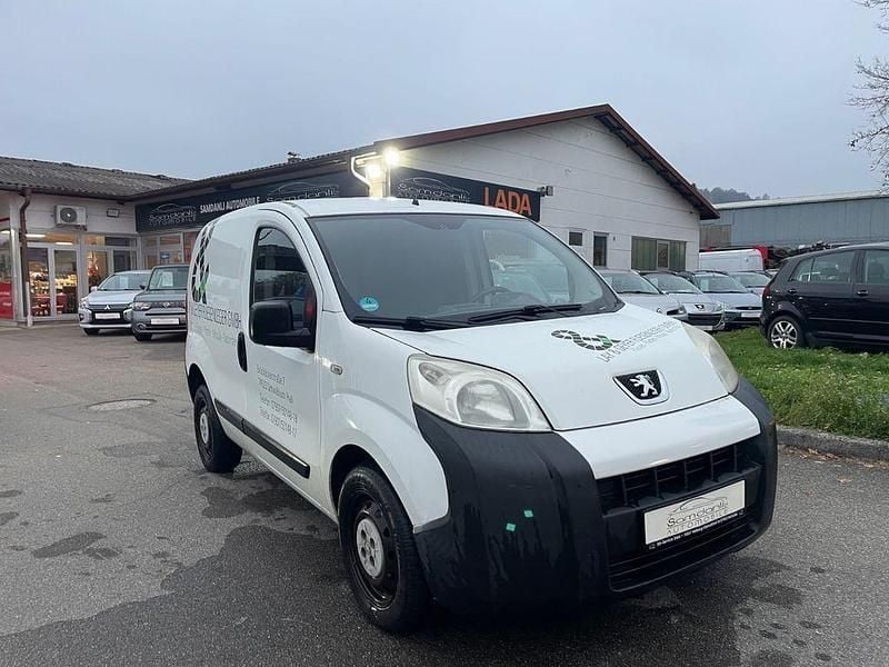 Gebraucht Peugeot Bipper 68 PS (50 kW) 2010 Weiß Van / Kleinbus