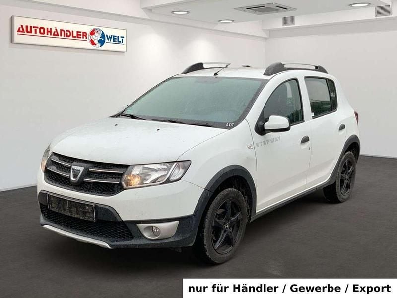 Weiß Gebraucht 2016 Dacia Sandero Stepway Kleinwagen | 4.299 € (Superpreis) - Bild 1/3