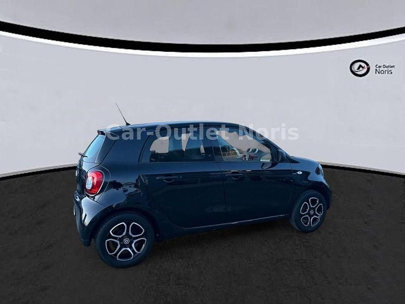 Gebraucht Smart ForFour Basis 71 PS (52 kW) 2016 Schwarz Kleinwagen